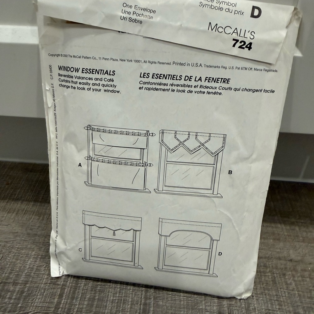 Sewing Pattern Bundle with patterns for pillowcase,fabric box and valances - Picture 7 of 7